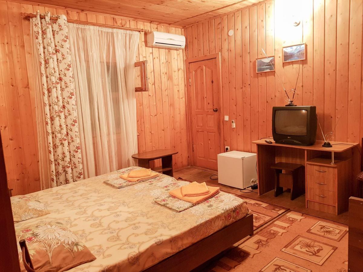 Эко-Отель Гагра Gagra Exterior photo