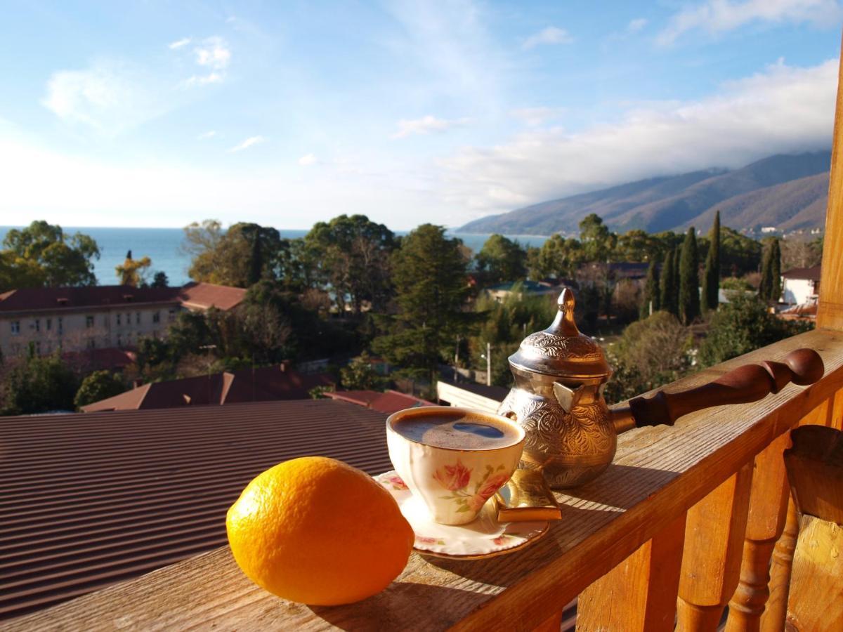 Эко-Отель Гагра Gagra Exterior photo